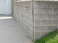 A retaining wall separating from the adjoining walls in Pipe Creek