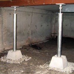 Installed crawl space jack post system in Pearsall